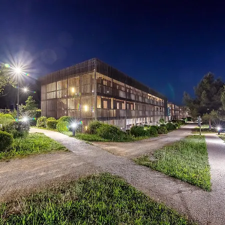 Thecamp & - Aix En Provence ホテル