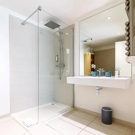 Thecamp & - Aix En Provence 3*